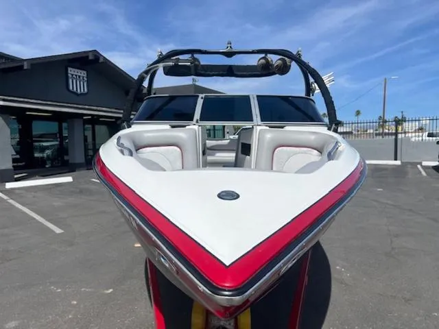 Slide: The Image of Centurion Avalanche Storm Series 2008 - 3