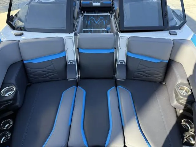 Slide: The Image of Supra SL 450 2025 - 14