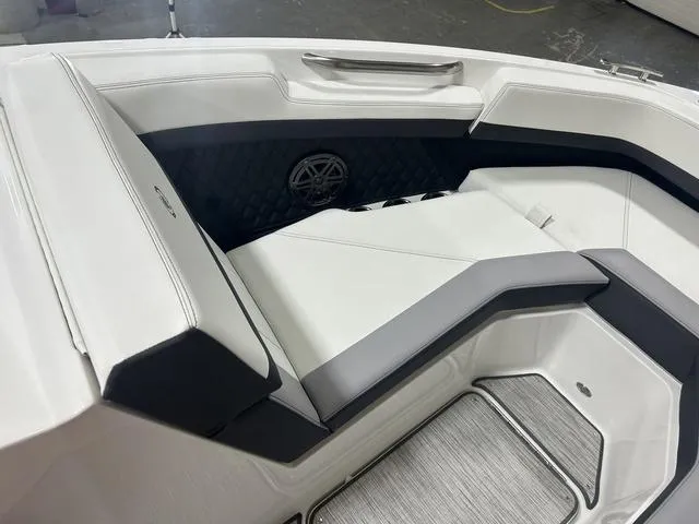 Slide: The Image of Cobalt R4 2024 - 28