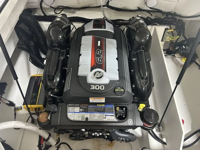 Slide: The Image of Cobalt R4 2024 - 35