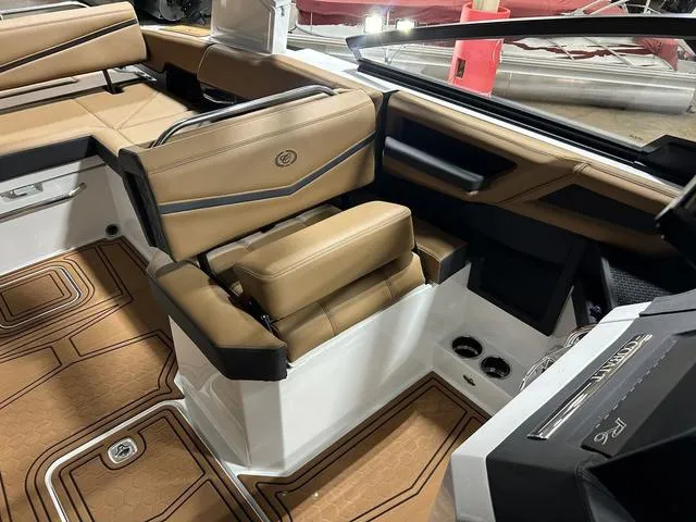 Slide: The Image of Cobalt R6 Surf 2025 - 26