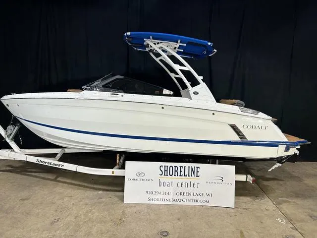 Slide: The Image of Cobalt R6 Surf 2025 - 3