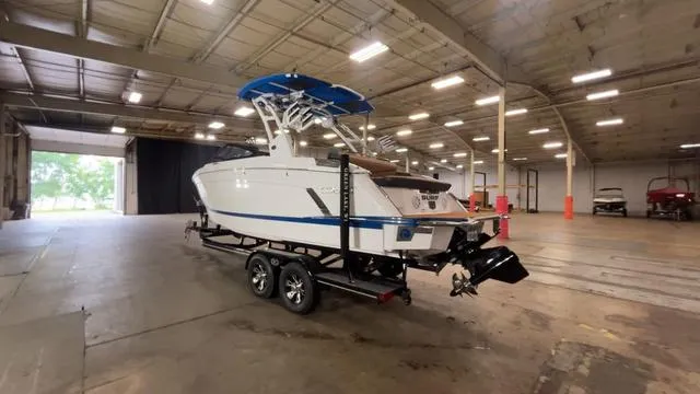 Slide: The Image of Cobalt R6 Surf 2025 - 42