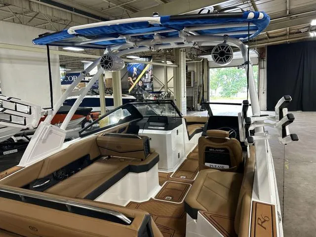 Slide: The Image of Cobalt R6 Surf 2025 - 58