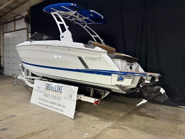 Slide: The Image of Cobalt R6 Surf 2025 - 6