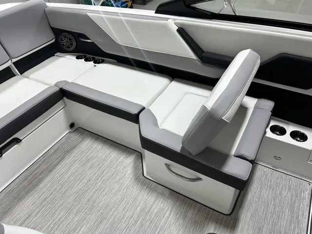 Slide: The Image of Cobalt Cs23 2025 - 25