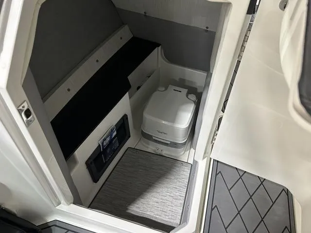 Slide: The Image of Cobalt R8 Outboard 2021 - 25