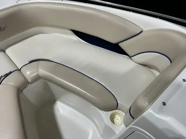 Slide: The Image of Sea Ray 210 BR 1998 - 16