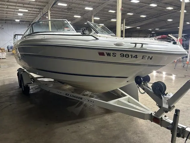 Slide: The Image of Sea Ray 210 BR 1998 - 6