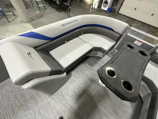 Slide: The Image of Bennington 23 SXSR 2023 - 23