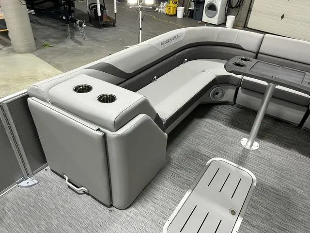 Slide: The Image of Bennington 25 SXSR 2023 - 22