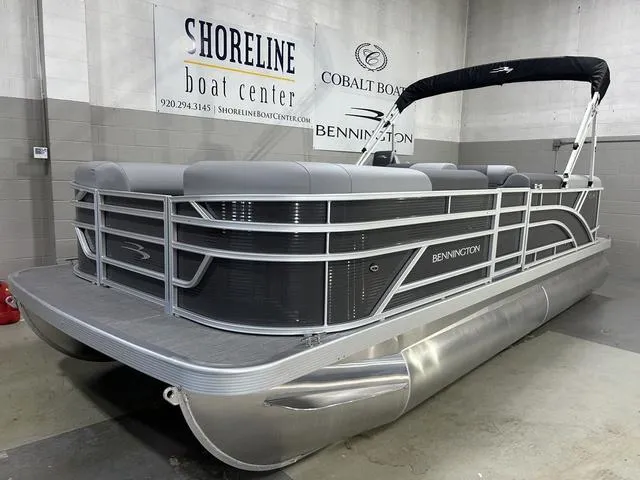 Slide: The Image of Bennington 20 SVL 2024 - 4