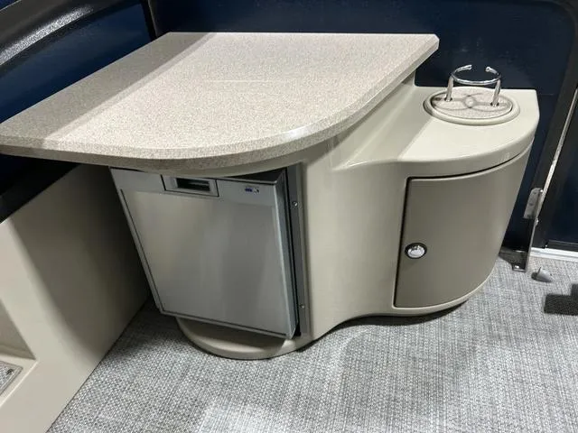 Slide: The Image of Premier Grand View 260 2016 - 21