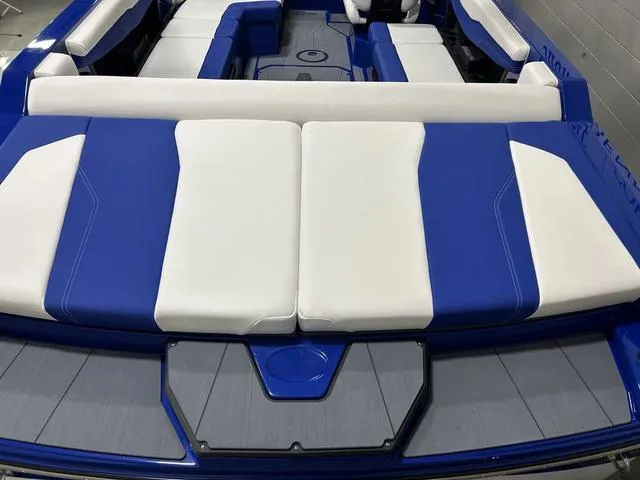 Slide: The Image of Axis T235 2024 - 6