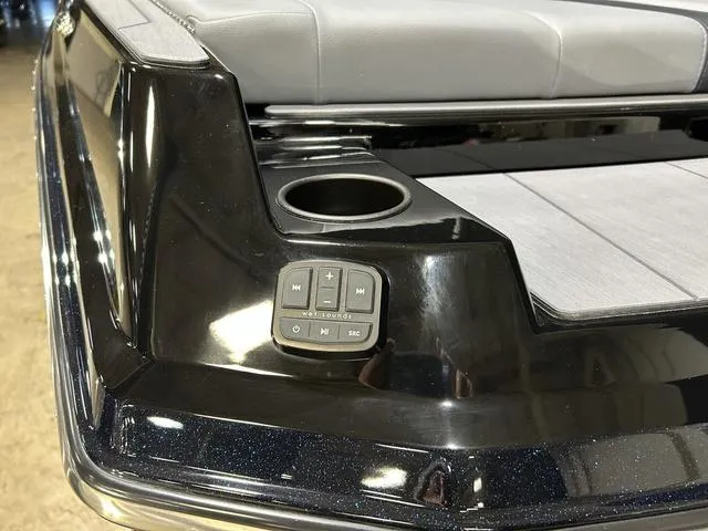 Slide: The Image of Axis A225 2025 - 27