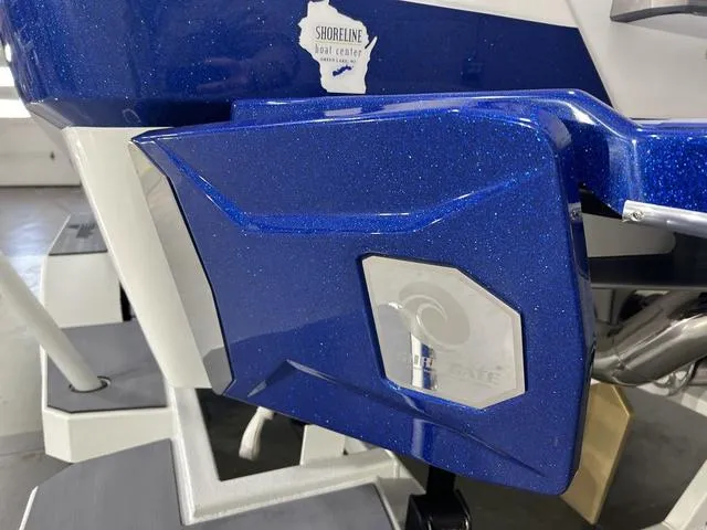 Slide: The Image of Malibu 22 LSV 2024 - 12