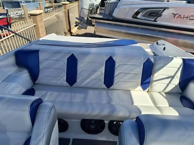 Slide: The Image of Advantage X-Flight 27 (600 HP!) 2022 - 22