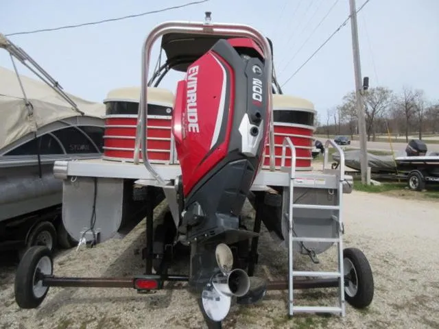 Slide: The Image of 2017 Landau 230C Atlantis Cruise Tritoon with 200 Evinrude G2 Ete engine, rear view. - 7