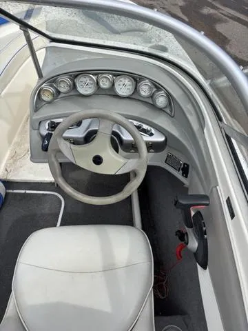 Slide: The Image of Bayliner MX 185 2006 - 11