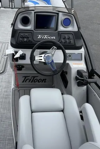 Slide: The Image of JC NepToon 25TT Sport 2025 - 4