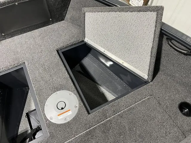 Slide: The Image of Lund 1650 Rebel XL Sport 2025 - 22