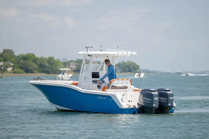 Slide: The Image of Tidewater 250 CC Adventure 2014 - 6