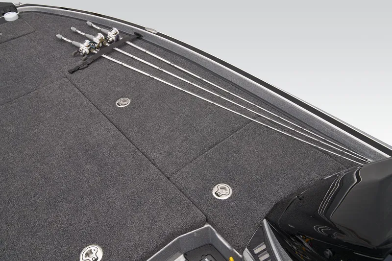 Slide: The Image of Triton 21XP Patriot 2025 - 36