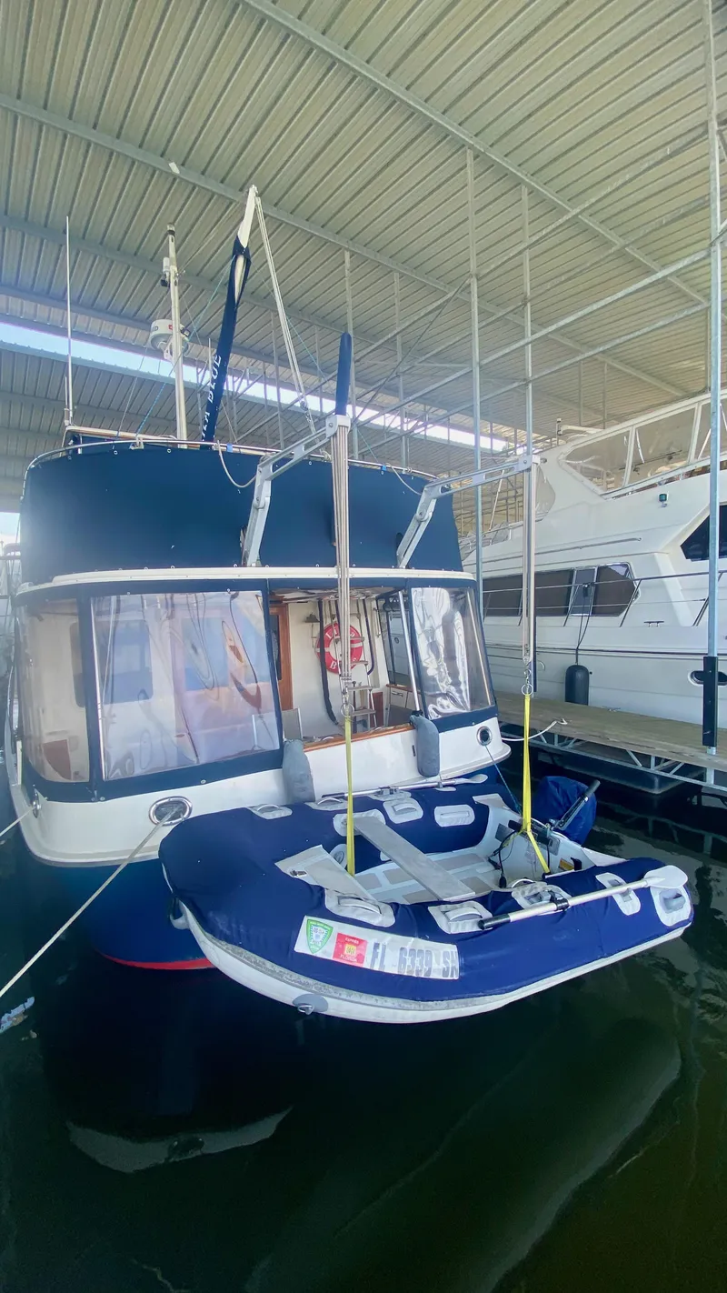 Slide: The Image of Kadey-Krogen Manatee 36 1989 - 74