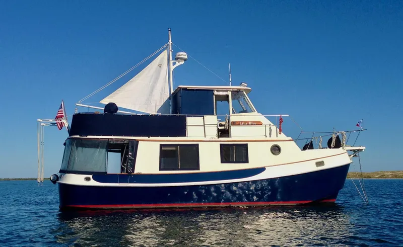 Slide: The Image of Kadey-Krogen Manatee 36 1989 - 75