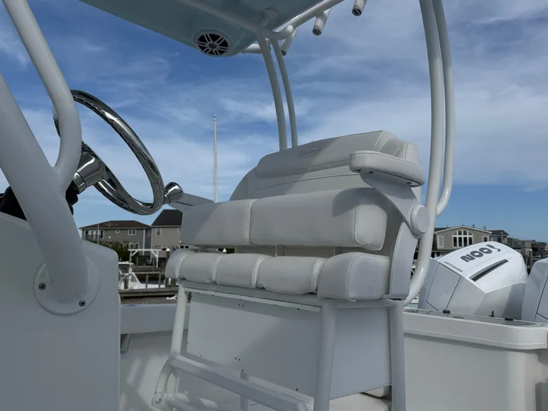 Slide: The Image of Pair Customer 24 Deep Vee Offshore, Pair Customs 24 Deep Vee, REV Yacht Sales, Contender, Regulator, SeaVee, Yellowfin, SeaHunt, SeaPro, Southport, Center Console, Mercury - 10