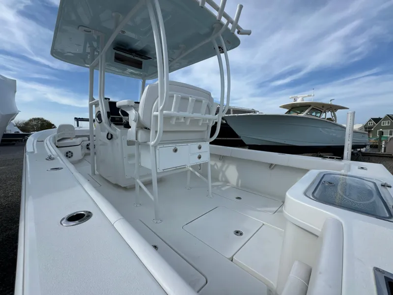 Slide: The Image of Pair Customer 24 Deep Vee Offshore, Pair Customs 24 Deep Vee, REV Yacht Sales, Contender, Regulator, SeaVee, Yellowfin, SeaHunt, SeaPro, Southport, Center Console, Mercury - 7
