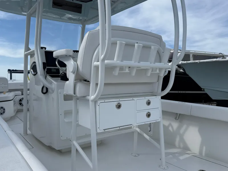 Slide: The Image of Pair Customer 24 Deep Vee Offshore, Pair Customs 24 Deep Vee, REV Yacht Sales, Contender, Regulator, SeaVee, Yellowfin, SeaHunt, SeaPro, Southport, Center Console, Mercury - 8