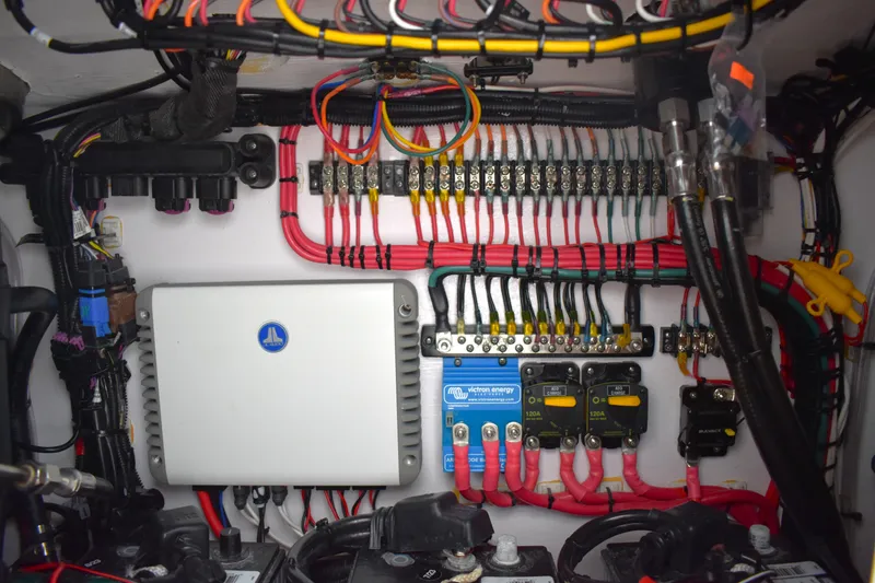 Slide: The Image of Electrical wiring system in a 2024 Contender 28 Tournament boat. - 23