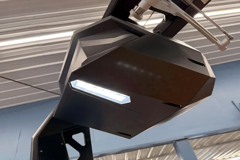Slide: The Image of Nautique Super Air Nautique S21 2026 - 112