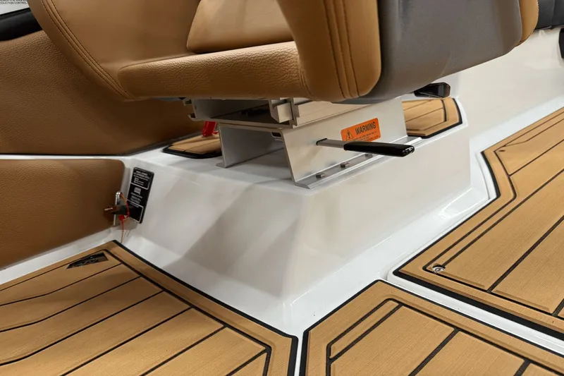 Slide: The Image of Nautique Super Air Nautique S21 2026 - 68