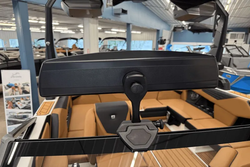Slide: The Image of Nautique Super Air Nautique S21 2026 - 87