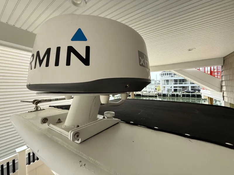 Slide: The Image of Garmin radar on 2007 Carrera Boats 36 Center Console, docked under covered marina. - 33