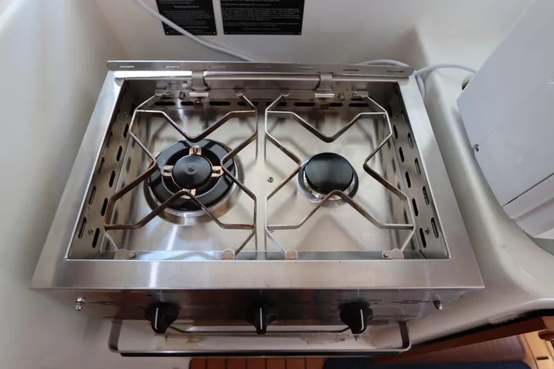 Slide: The Image of Lagoon 380 2001 - 53