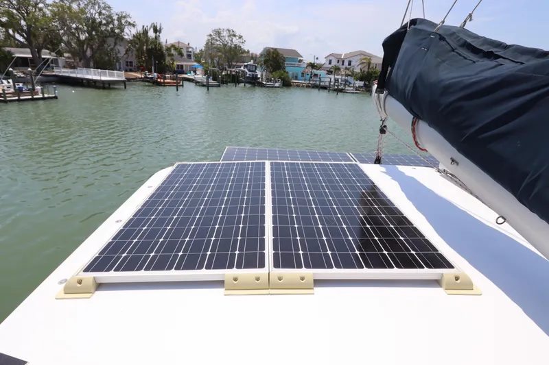 Slide: The Image of Lagoon 380 2001 - 79