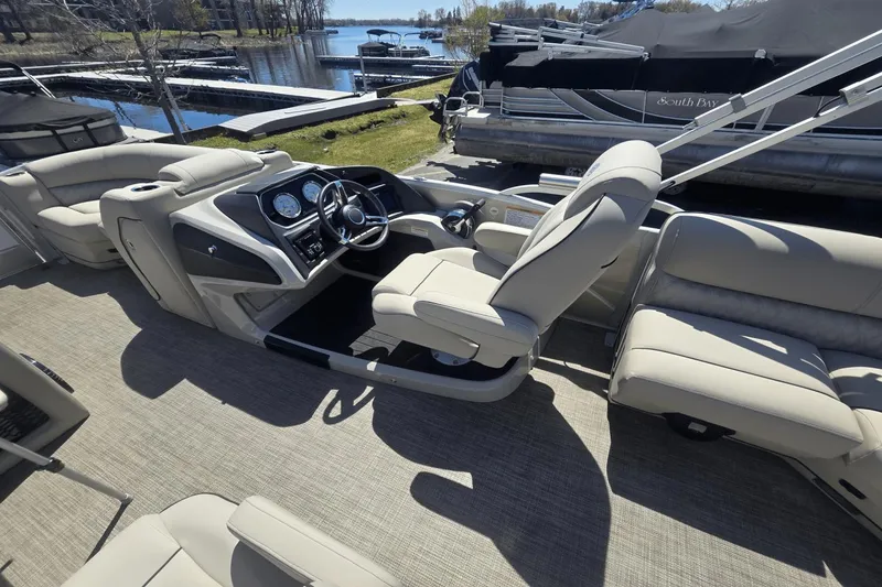 Slide: The Image of Barletta L21QC 2019 - 16