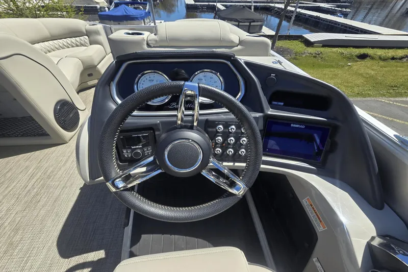 Slide: The Image of Barletta L21QC 2019 - 17