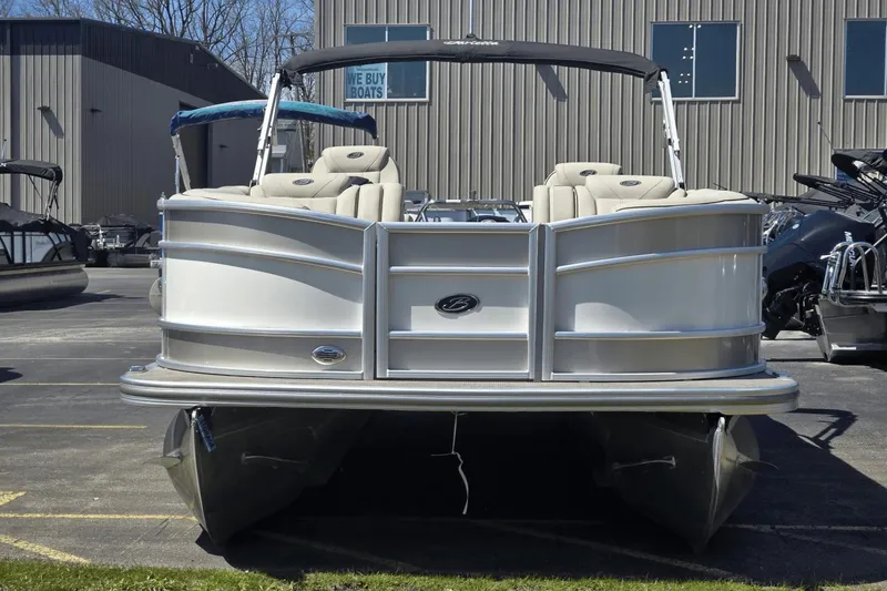 Slide: The Image of Barletta L21QC 2019 - 3