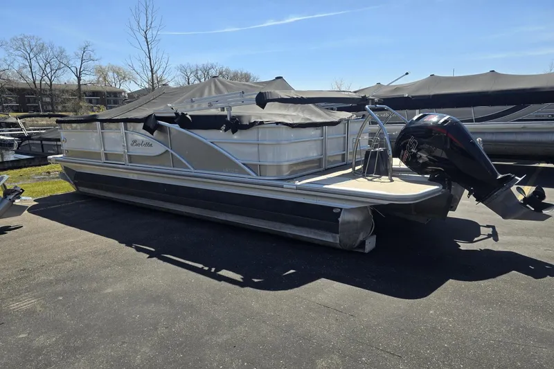 Slide: The Image of Barletta L21QC 2019 - 4