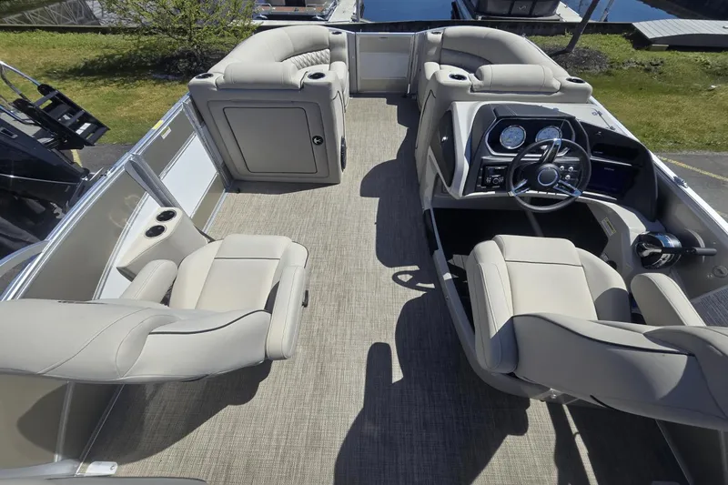 Slide: The Image of Barletta L21QC 2019 - 7