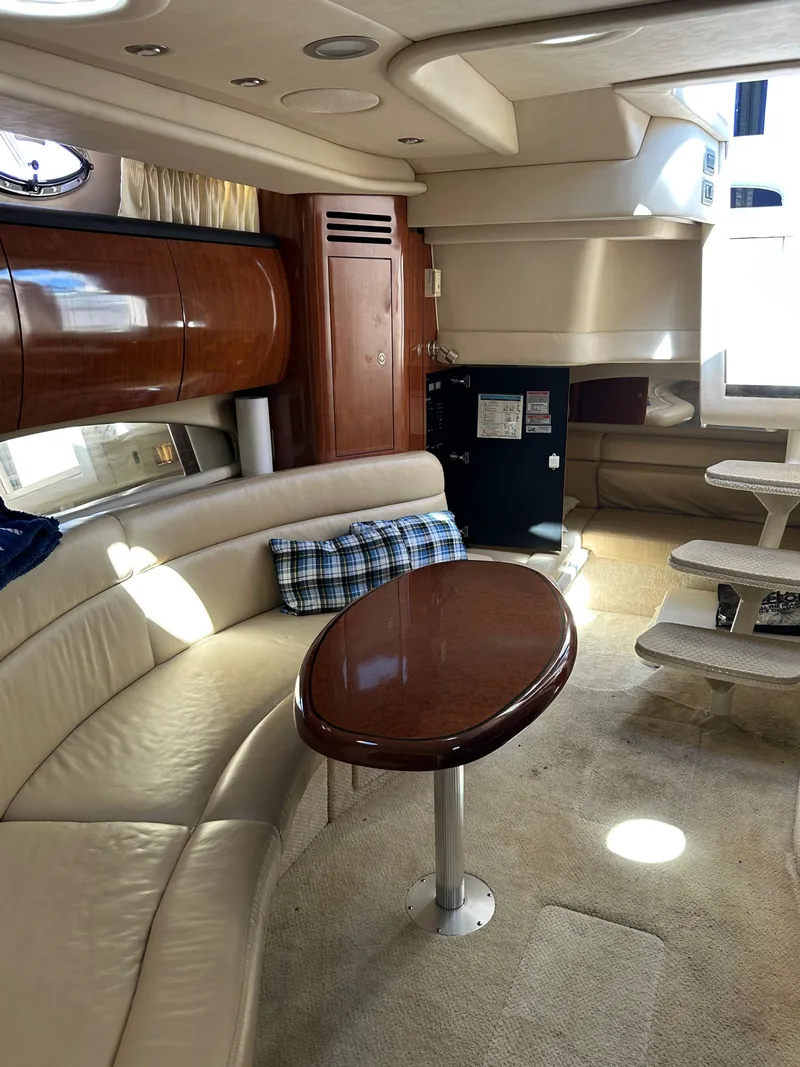 Slide: The Image of Sea Ray 360 Sundancer 2004 - 53