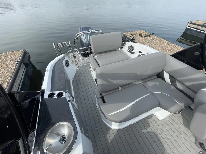 Slide: The Image of Sylvan S-5 DLZ DH 2024 - 10