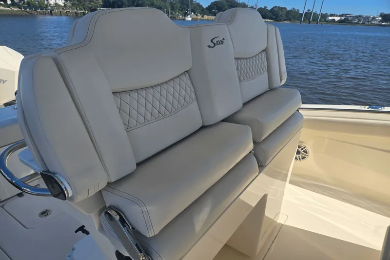 Slide: The Image of Scout 288 LXF 2026 - 18