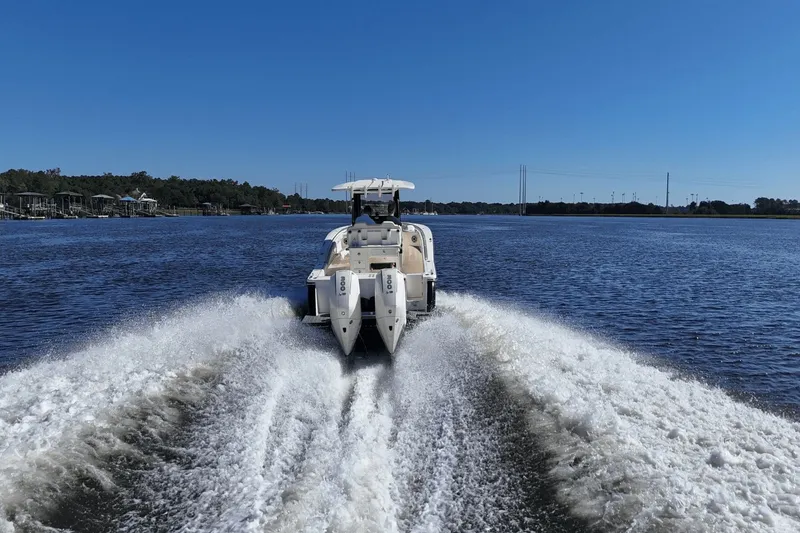 Slide: The Image of Scout 288 LXF 2026 - 2