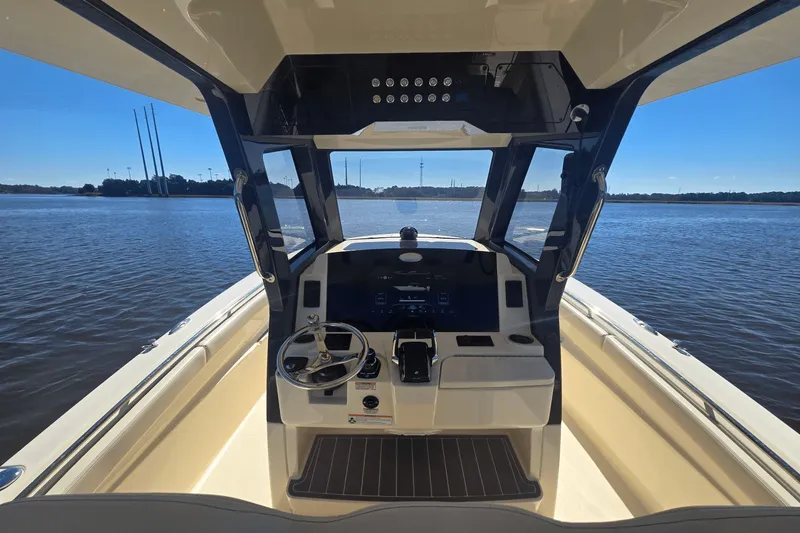 Slide: The Image of Scout 288 LXF 2026 - 20