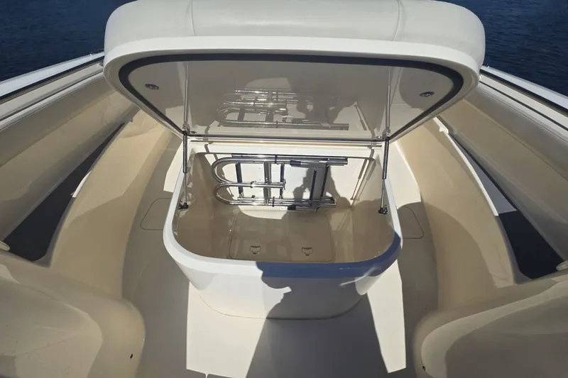 Slide: The Image of Scout 288 LXF 2026 - 33